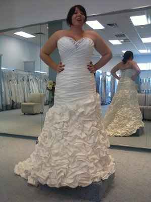 OK! Pushy Ladies! Dress Pics!!