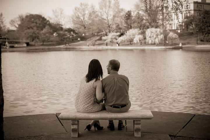 Share a photo... (pic)