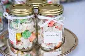 ideas for wrdding favors people can actually use....