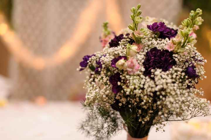 What flowers with plum?