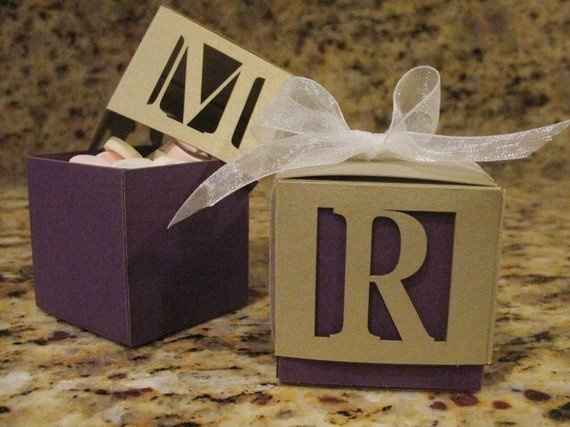 I love these laser cut favor boxes (in these colors)