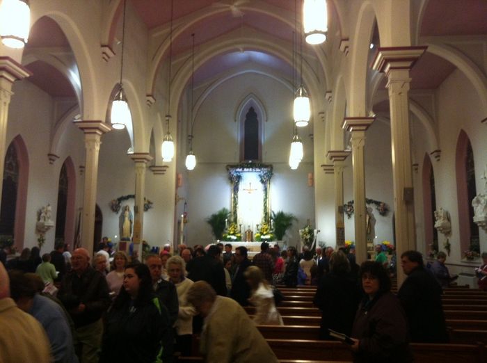 Where are you get married?  Show us a pic