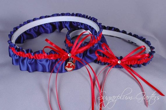 Show me your garter!