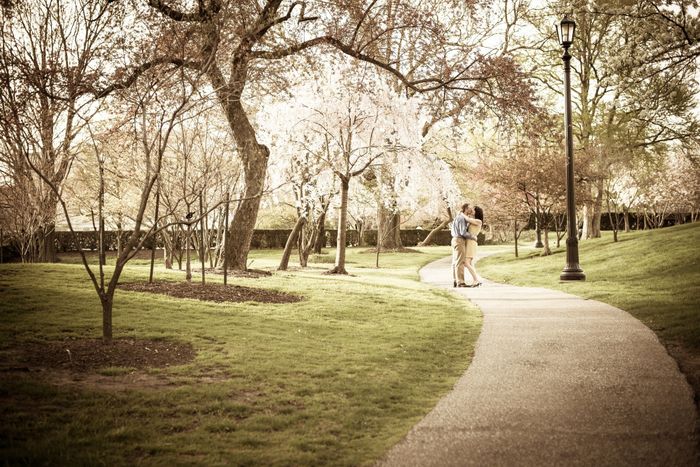 Show me your engagement photos!! :)