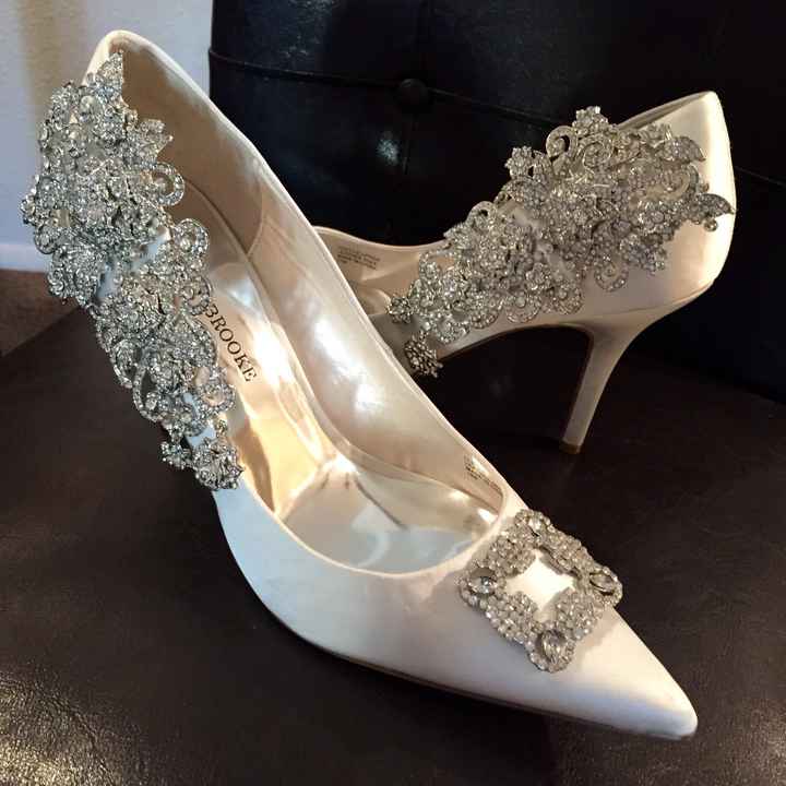 Show meeee your wedding heels!