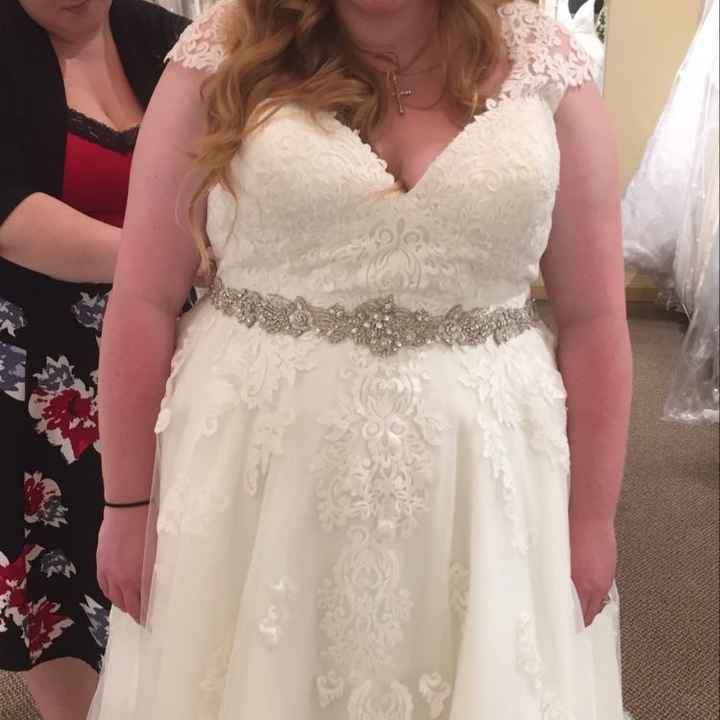 Size 22 & 24 brides!