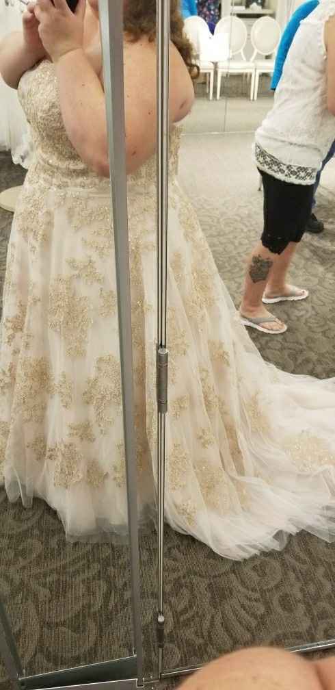 My dress finally came in!!