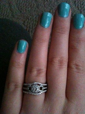 ok so I know a post like this was done not to long ago...but since we have some newbies..E-RINGS! lo