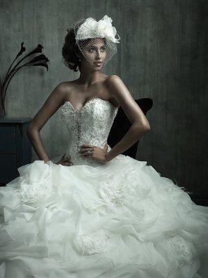 Show your dress