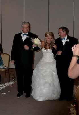 Married!!! :) (Pics)