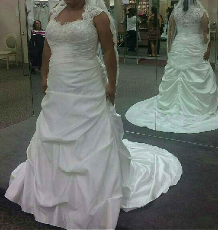 Show me your wedding dresses! :)