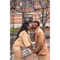 A peek at our engagement photos !