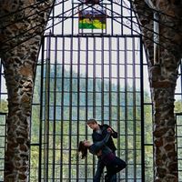 What’s your favorite engagement picture? - 1