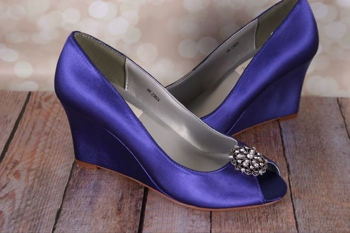 Would love to see everyone's bridal shoes?