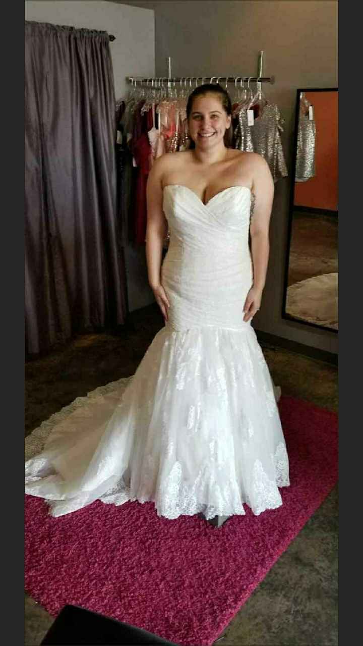  Does this dress even exist - 1