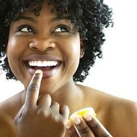 MMMMMMMMM I love RootBeer flavored Lip Balm!