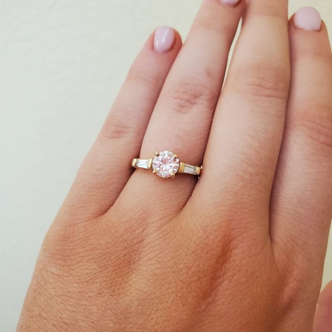 Brides of 2022! Show us your ring! 9