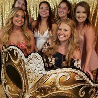 Bridesmaids - maskless 