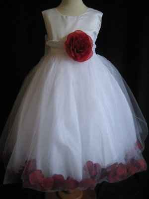 Flower girls dresses...Let me see yours