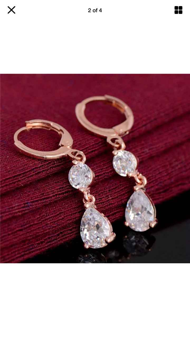  Which earrings do you like - 1