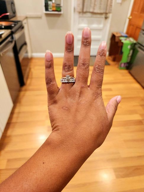 Does my wedding ring overwhelm my e-ring? 1
