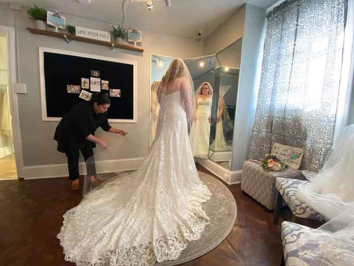 Wedding dress 