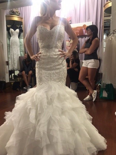 Show me your dress!