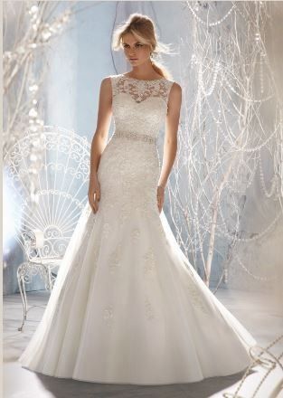 Share your non strapless dress please :)