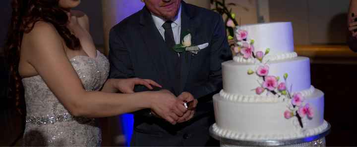 Save on wedding cake - 1