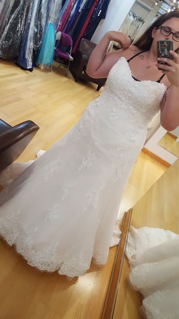 Trying on dresses! Show me your dress! - 1