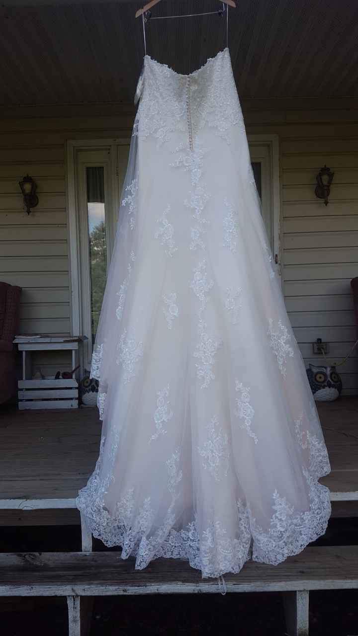 Show me your dresses?! - 4