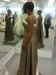 MOH FINALLY PICKED A GOWN:-)