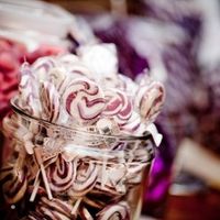 Is anyone doing a favor and candy buffet?