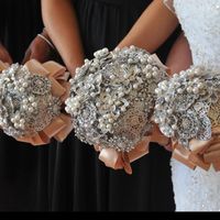 Anyone else doing a brooch bouquet??
