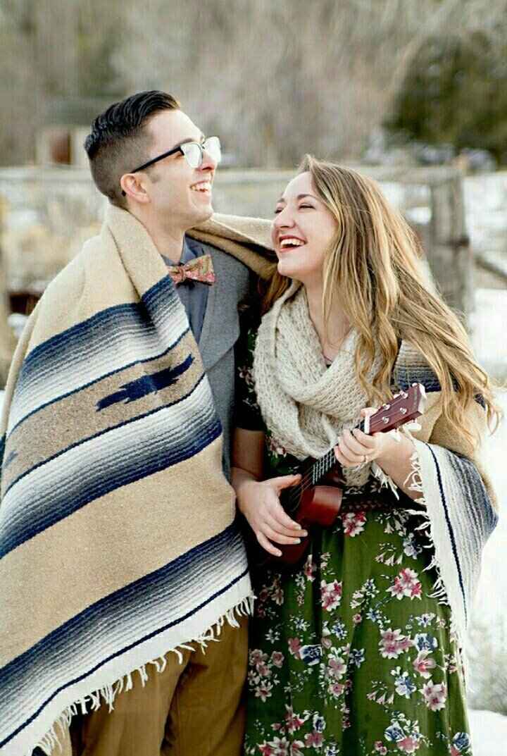 Snowy engagement shoot photos!