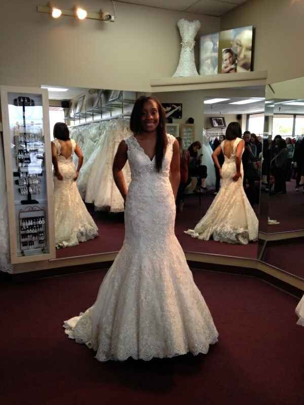 Show me your dress!