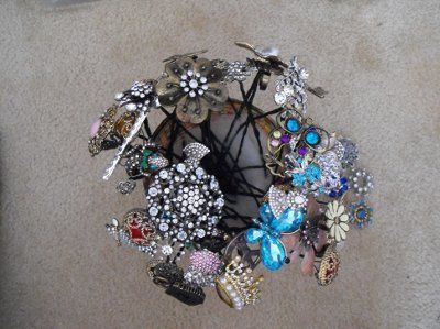 Brooch Bouquet
