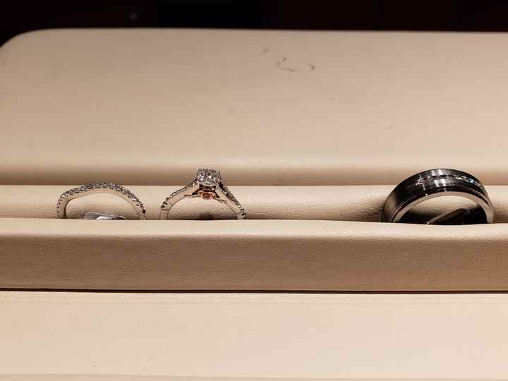 Non diamond rings :) - 1