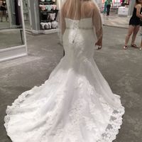 Please show your wedding dress, ladies - 1