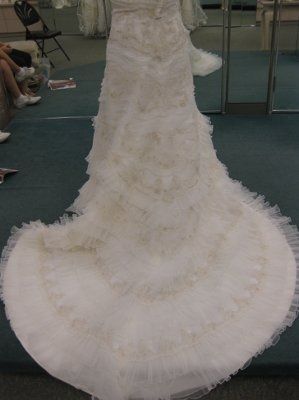 It's time for some dress porn....