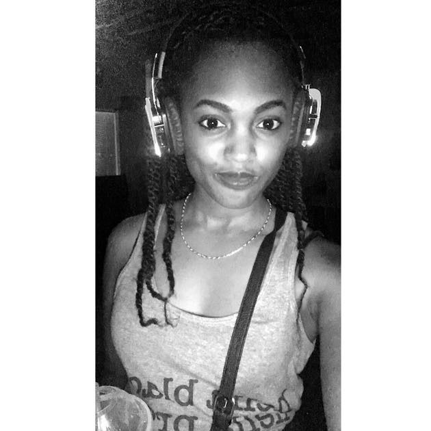 NWR: SELFIES!!! I feel like we haven't done this in a while.. Let me see your Face!