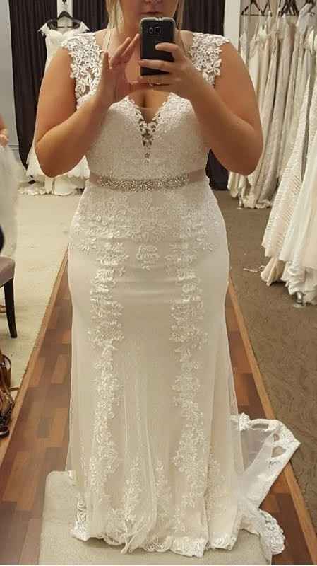 In love with my dress!