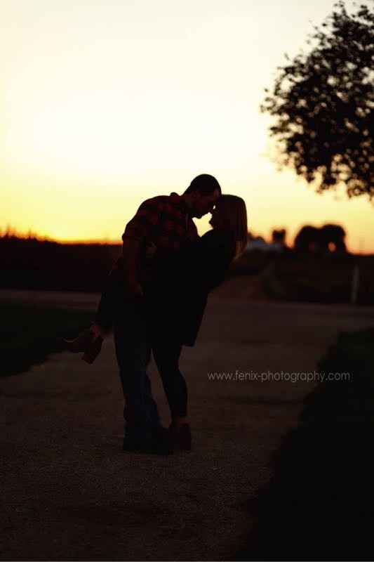 More Engagement pictures!!