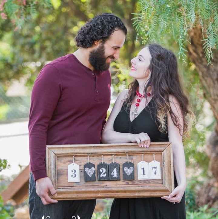 Let's see those Save the Dates and invites!