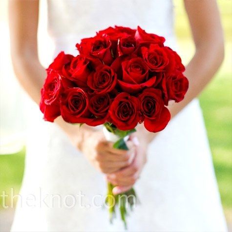 Where are my DIY brides at?!?!?