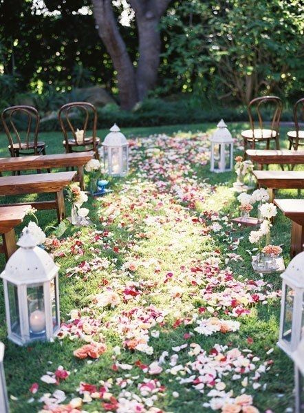 Show me your...Aisle decor! I am looking for inspiration :)