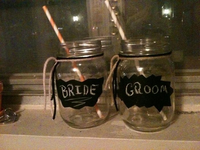 My diy place cards / Chalkboard mason jars!!
