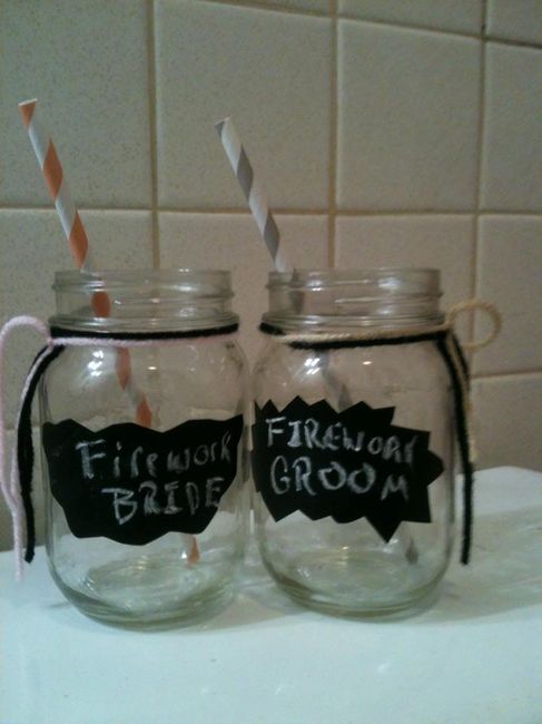 My diy place cards / Chalkboard mason jars!!