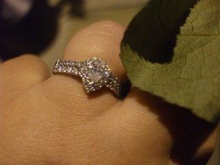 did you pick out your own engagement ring? (post pics)