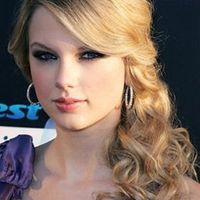 My hair and makeup trial...need opinions!